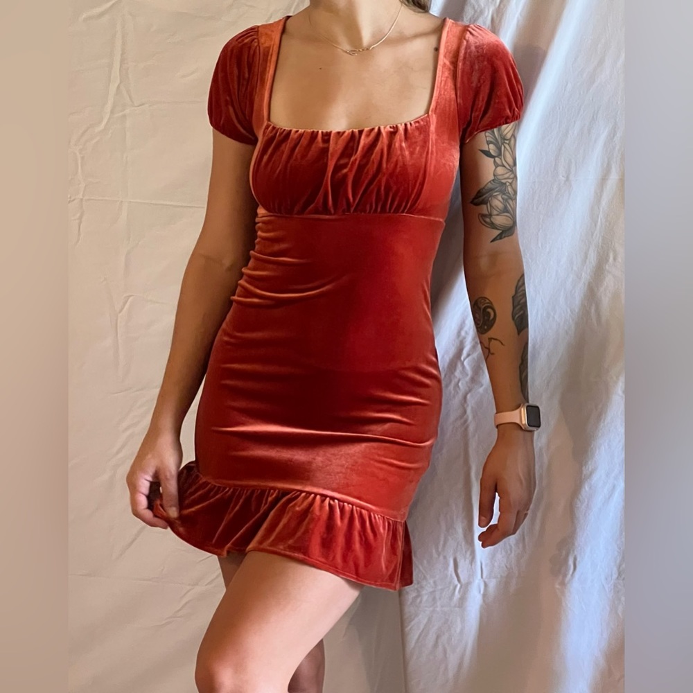 Adorable velvet dress